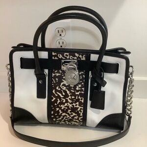 Michael Kors Hamilton Cowhide leather Black and White Handbag
